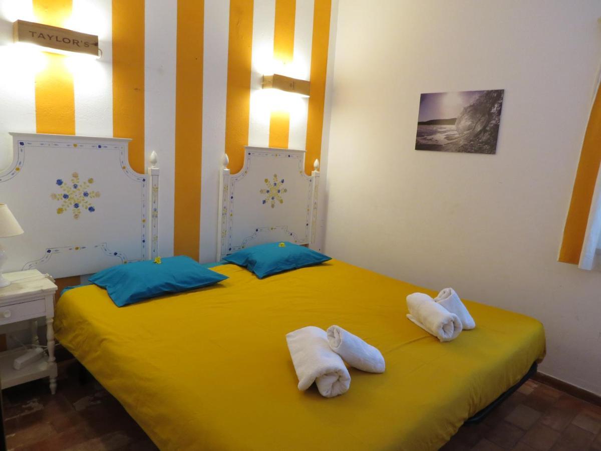 Jho'La Surf Camp Hostel Luz Екстериор снимка