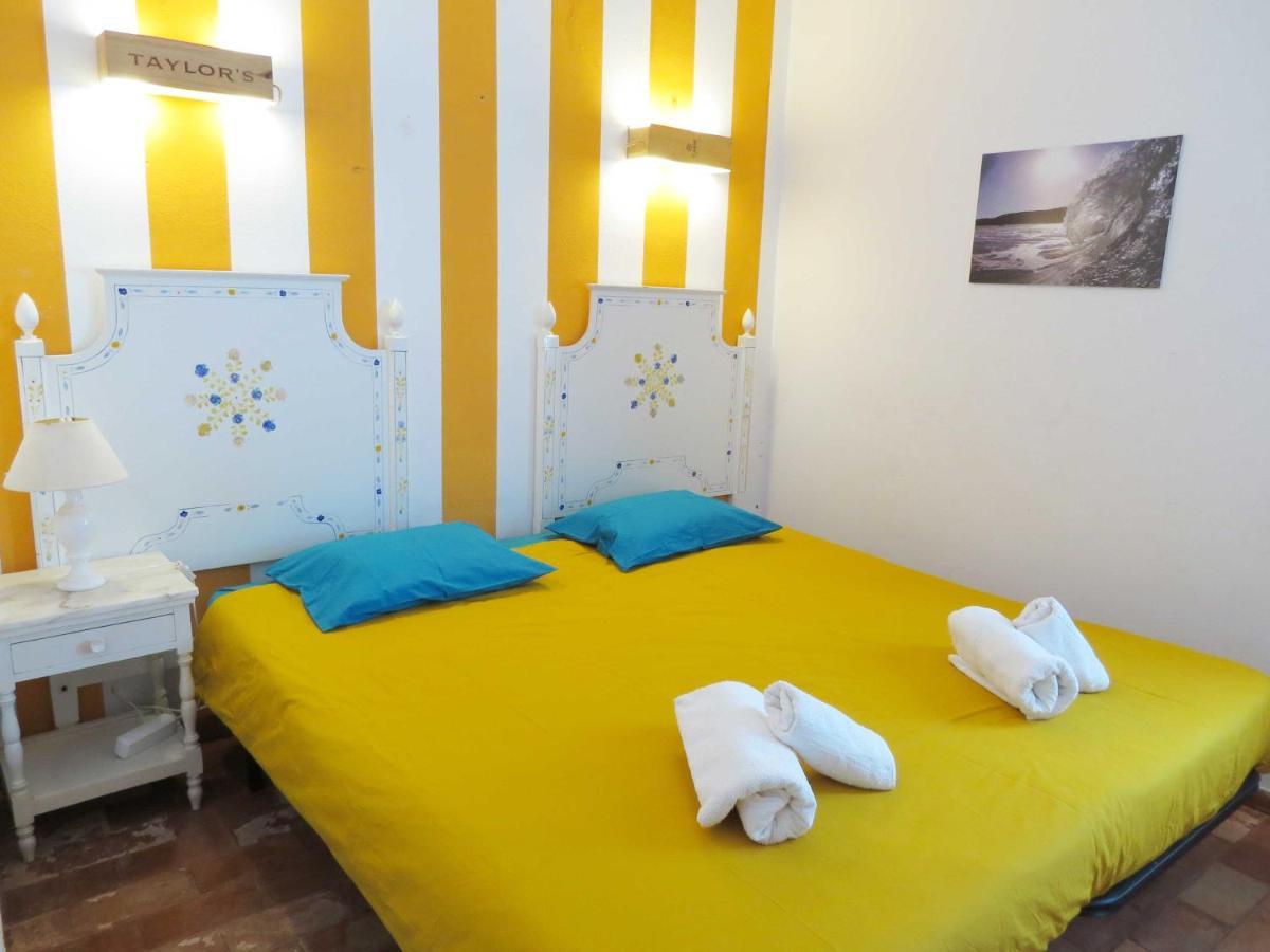 Jho'La Surf Camp Hostel Luz Екстериор снимка